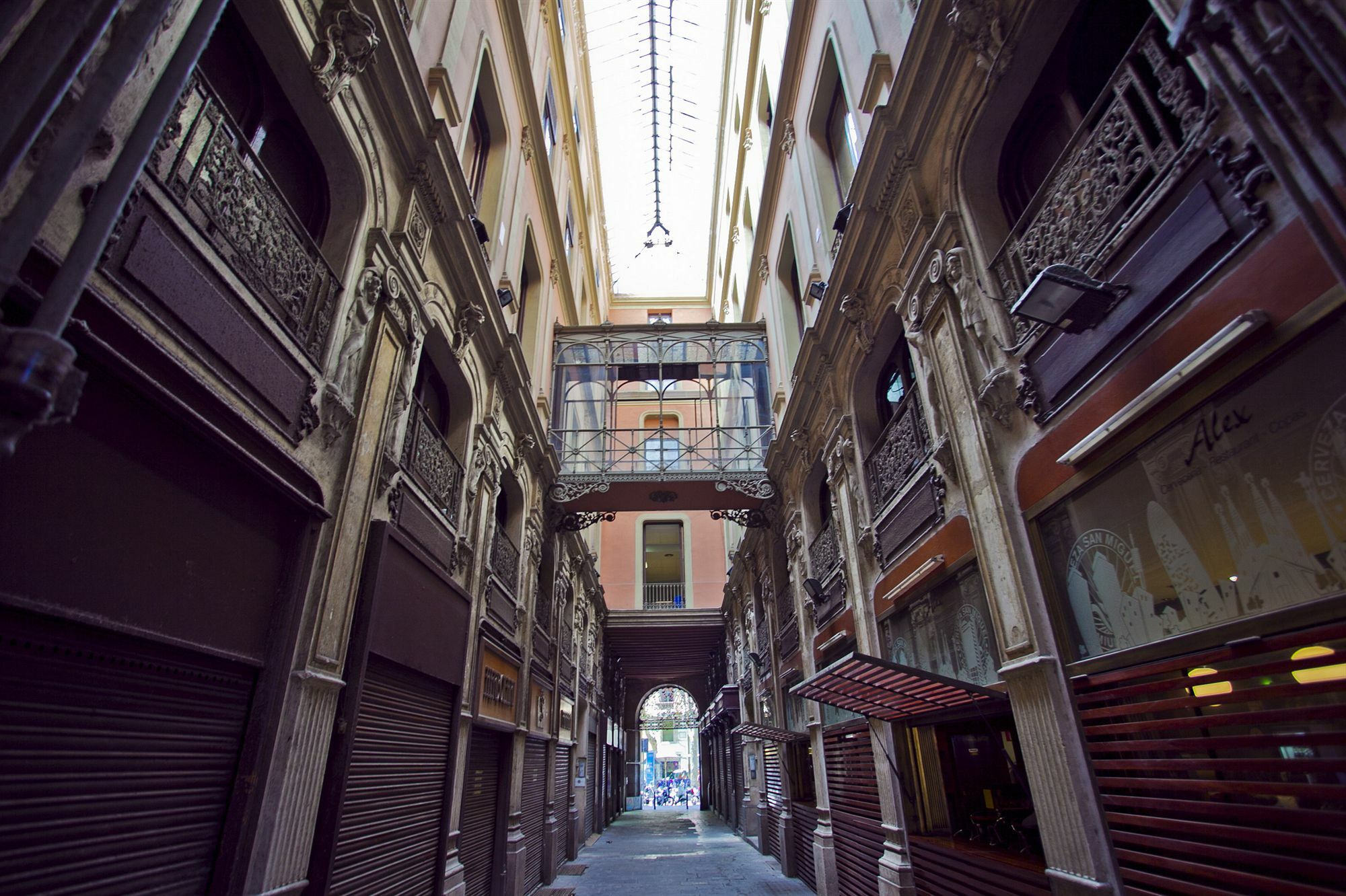 Ramblas Apartament *